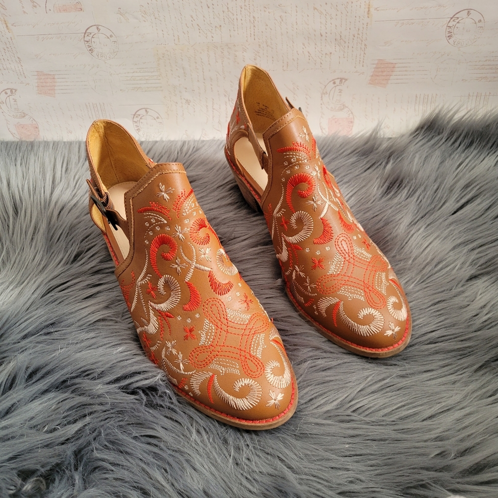 Kelsi Dagger Brooklyn Kline Ankle Boot 